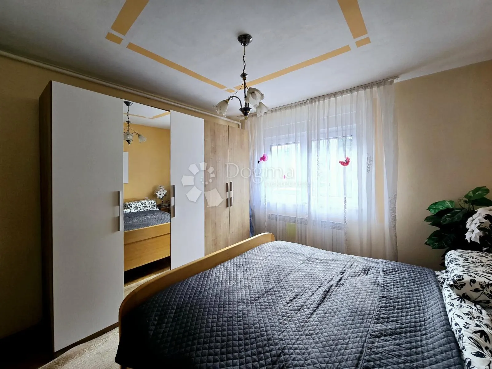 kuća 5 minuta hoda od avenije dubrava - slika 31