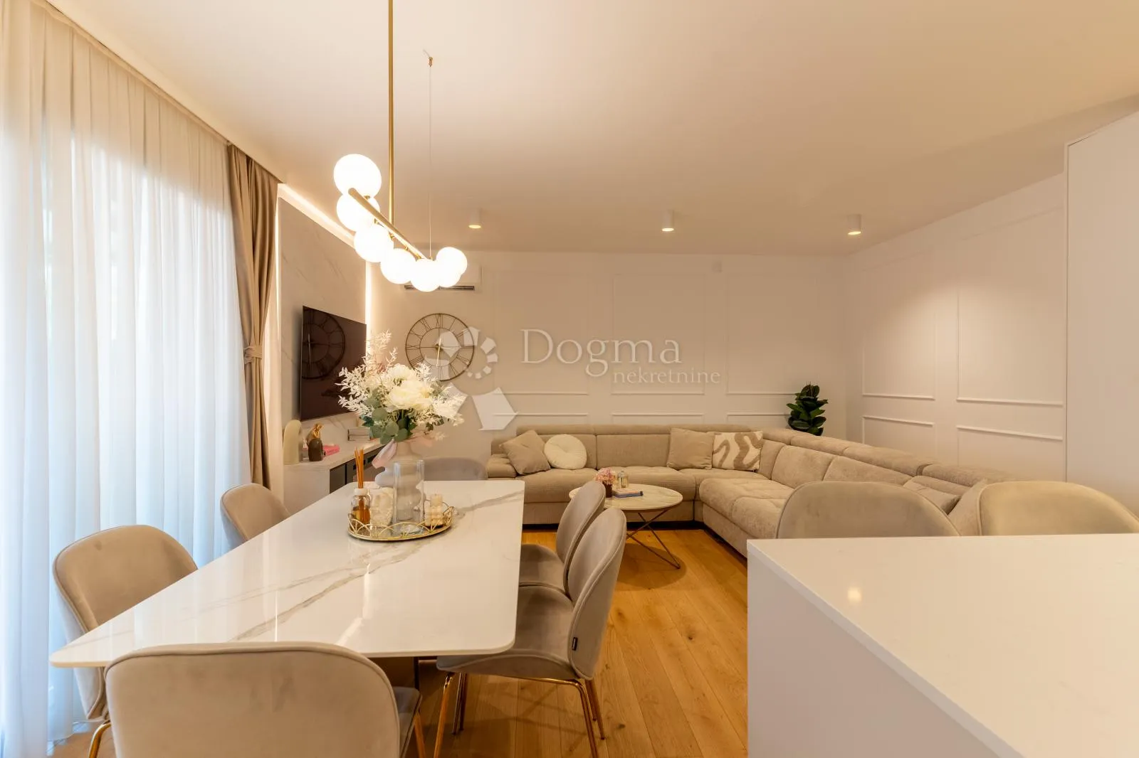 velika gorica, luksuzan 4-sobni stan + 2 parkinga, 109 m2 nkp - slika 8