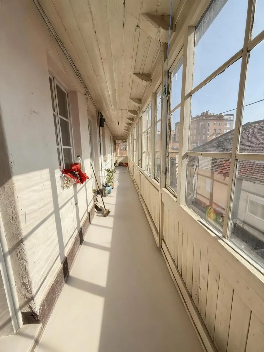 prostran stan na trešnjevci – 142 m² za obnovu - slika 6