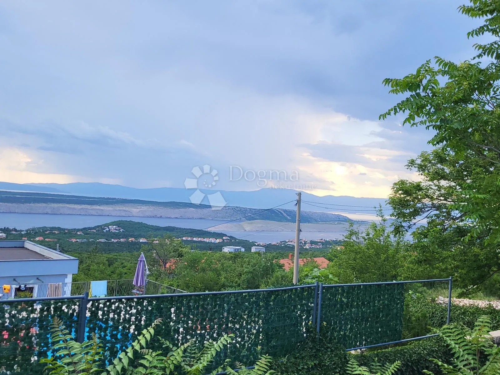 primorska kućica za uređenje sa pogledom na more - slika 8