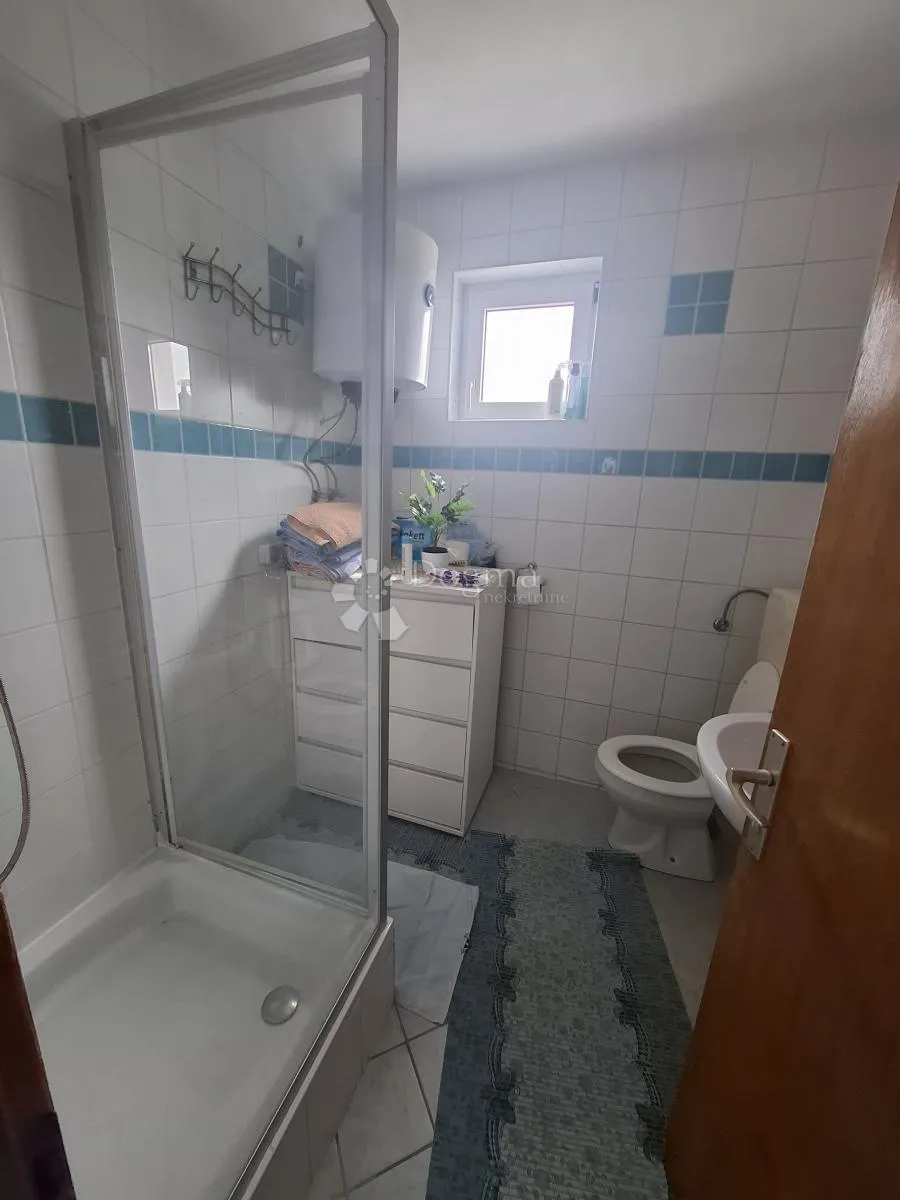 apartmanska kuća vir - slika 13