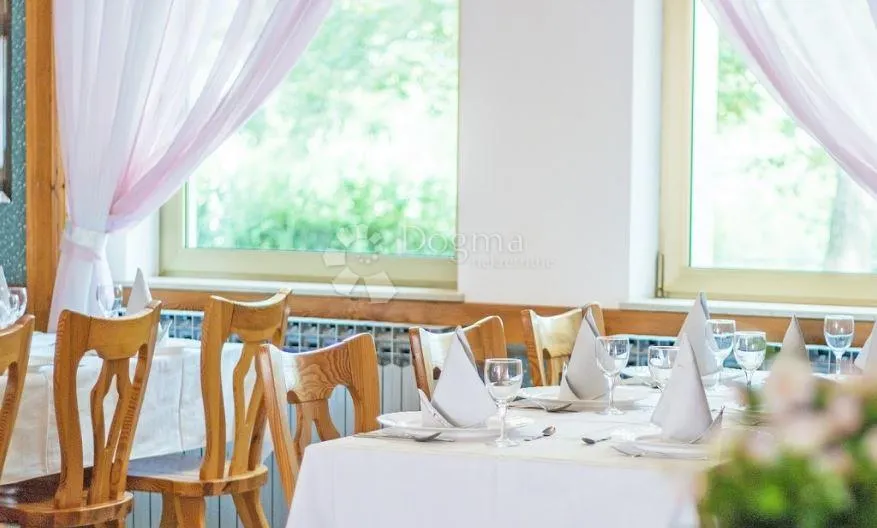 hotel, 17 soba, duga uvala - slika 10