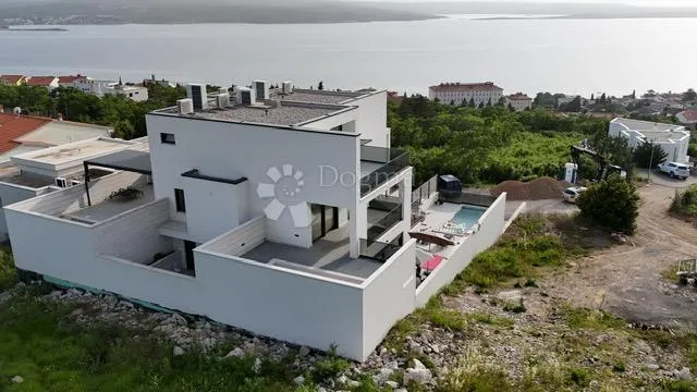 luksuzni dom na atraktivnoj lokaciji - slika 2