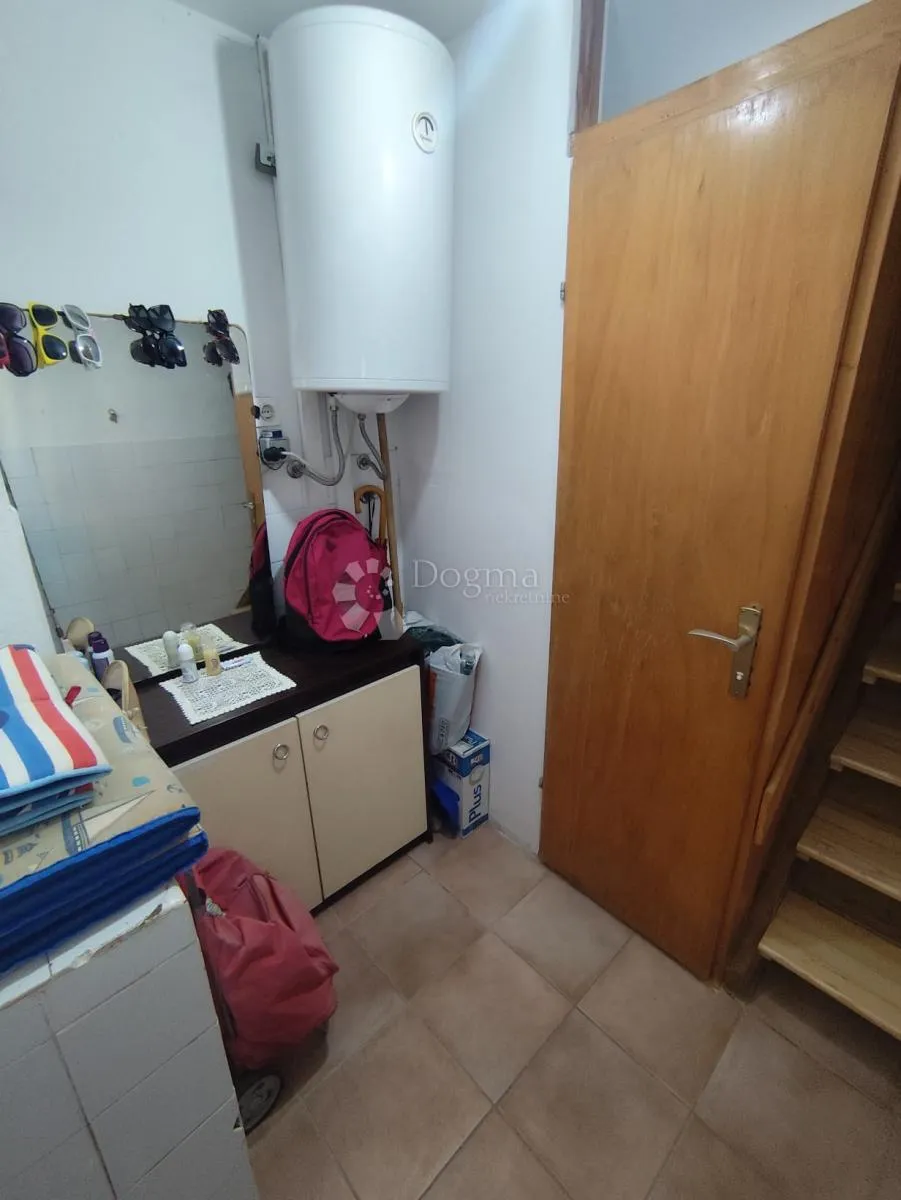 kuća u pirovcu - slika 5