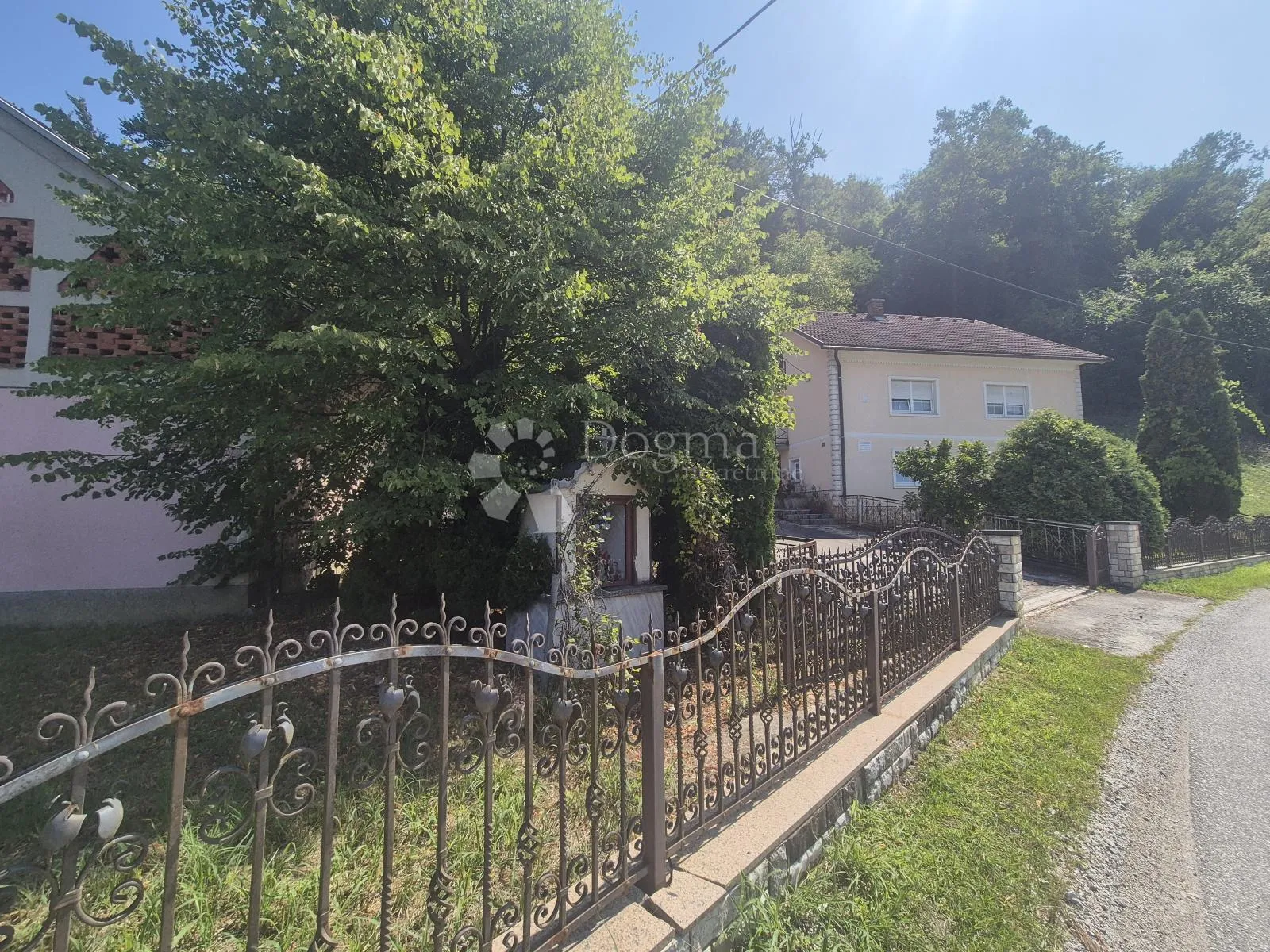 kuća s radionom i pomoćnim objektom nadomak sv. križa začretja! - slika 27