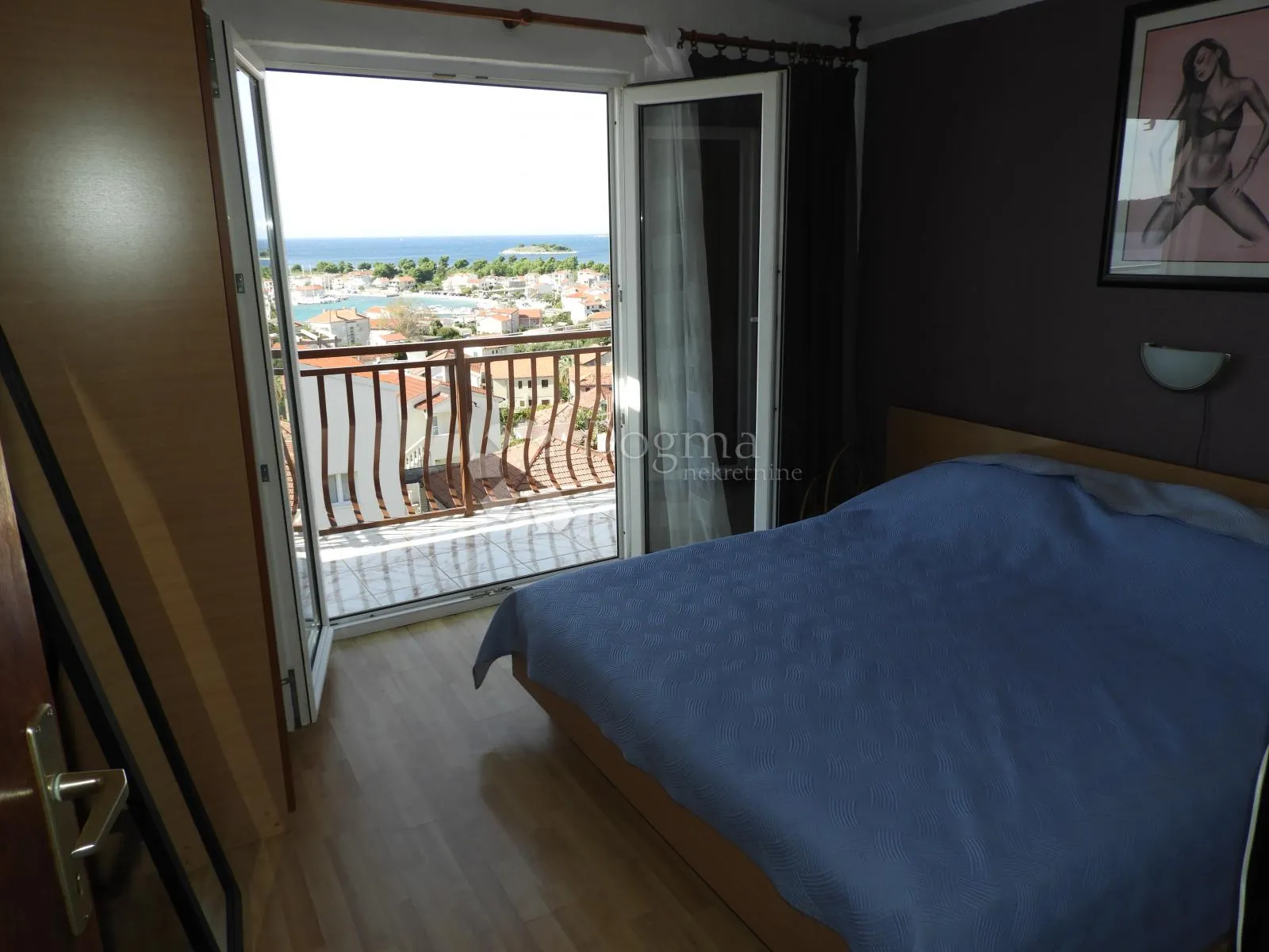 rogoznica - apartmanska kuća sa spektakularnim pogledom - slika 19