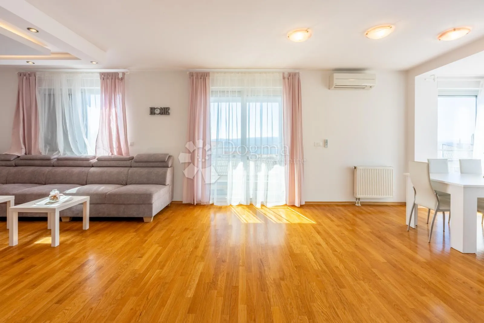 dvosoban stan /apartman u crikvenici! - slika 6