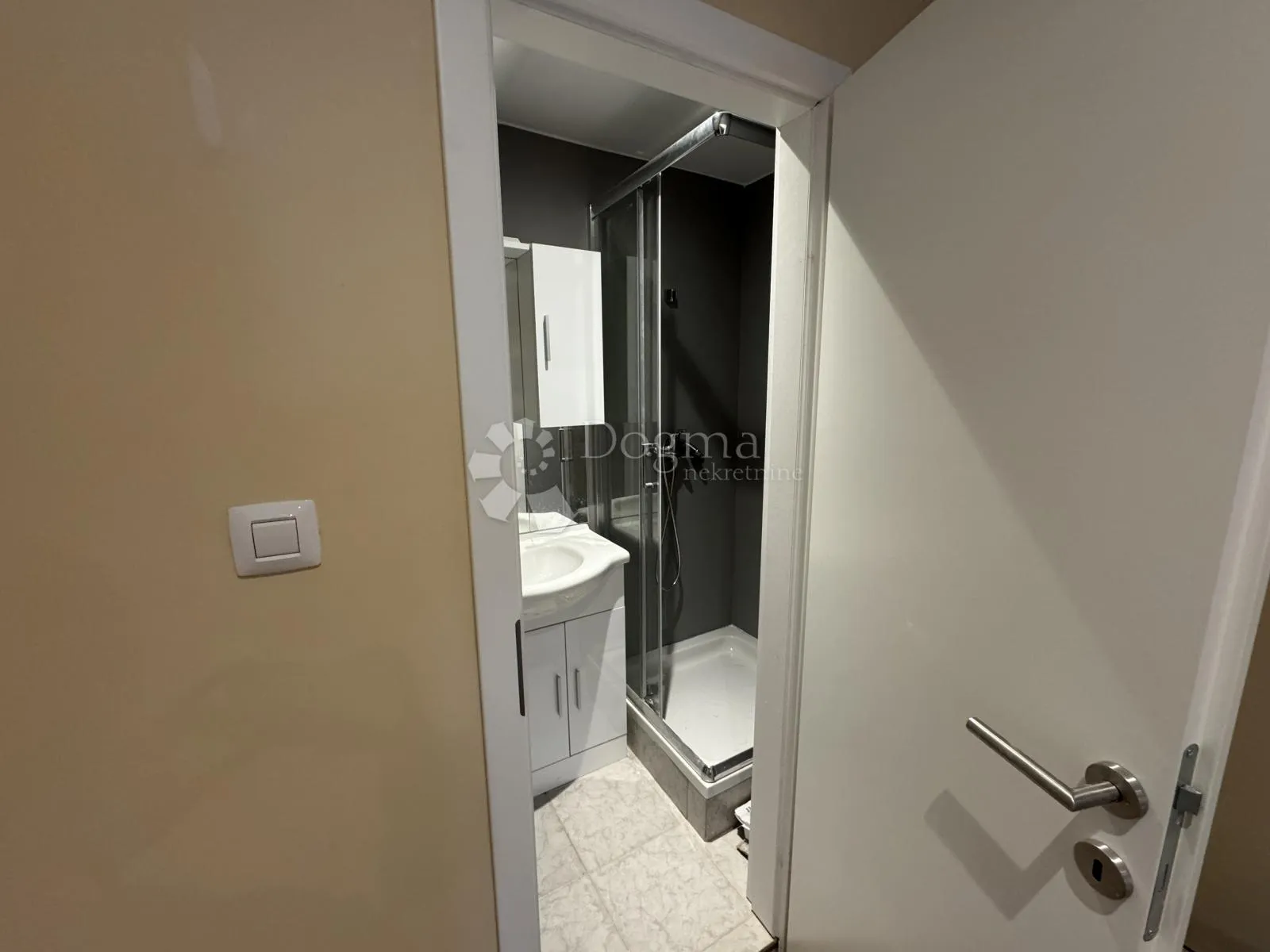 investicija - apartman u srcu opatije - slika 3