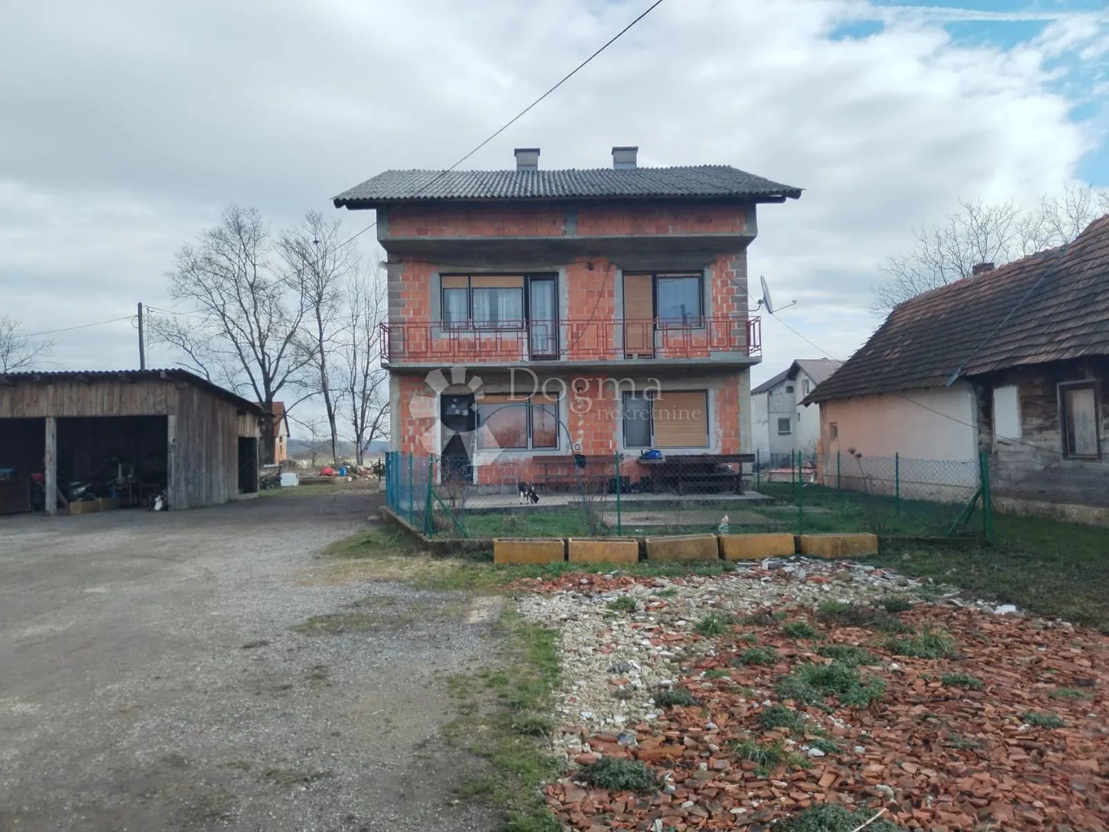 donje mekušje zemljište sa kućama na prodaju - slika 3