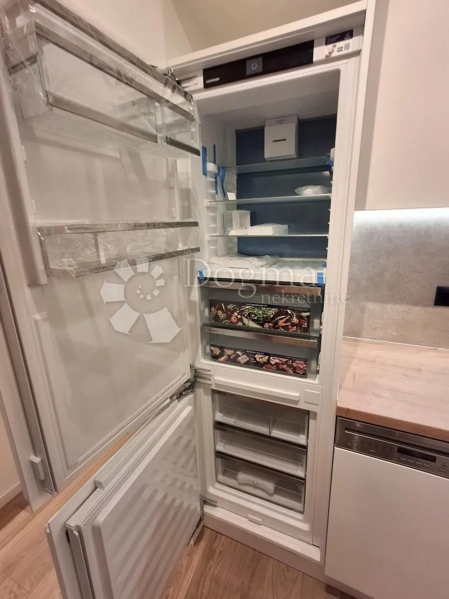 dizajnerski studio apartman u poslovnom centru raba!!! samo kod nas! - slika 17