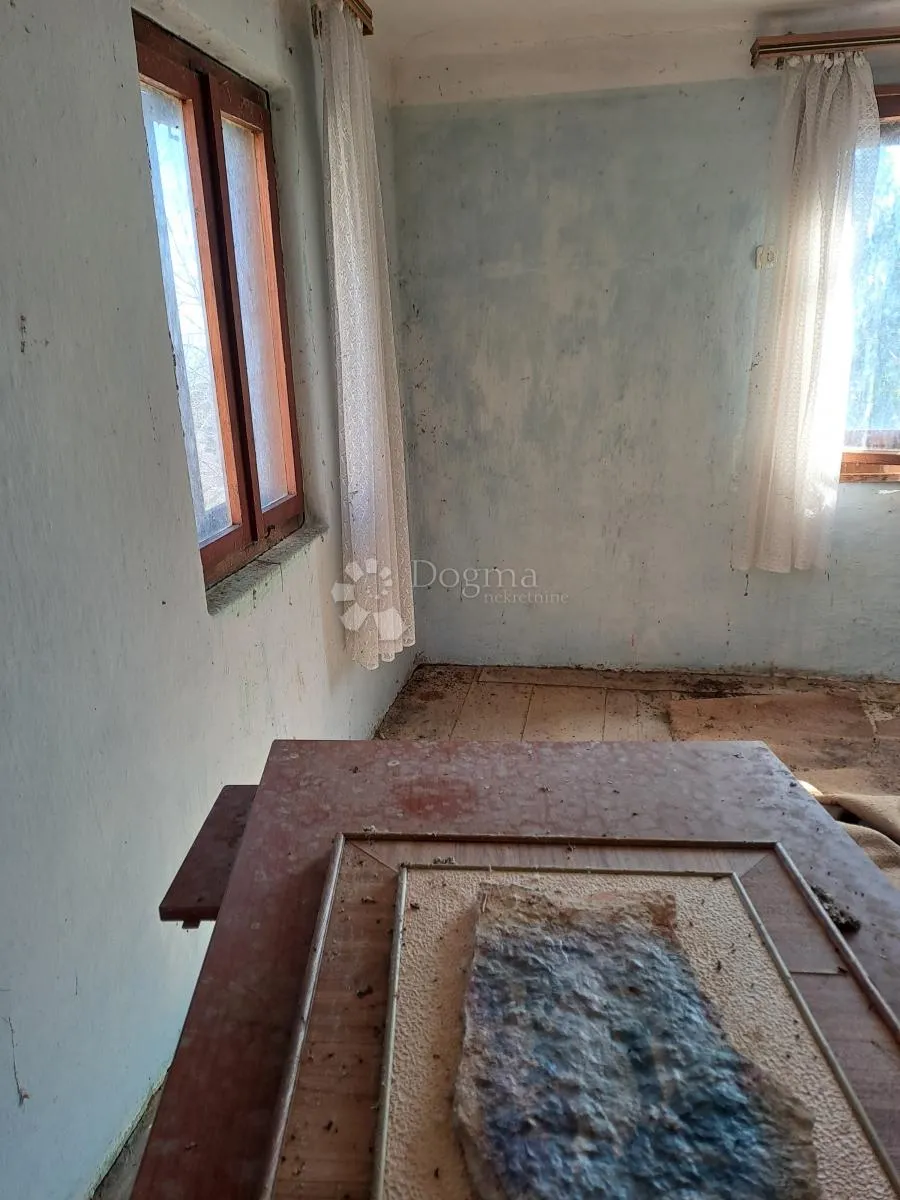 krasan pogled, čist zrak i voda jana u kući - slika 11