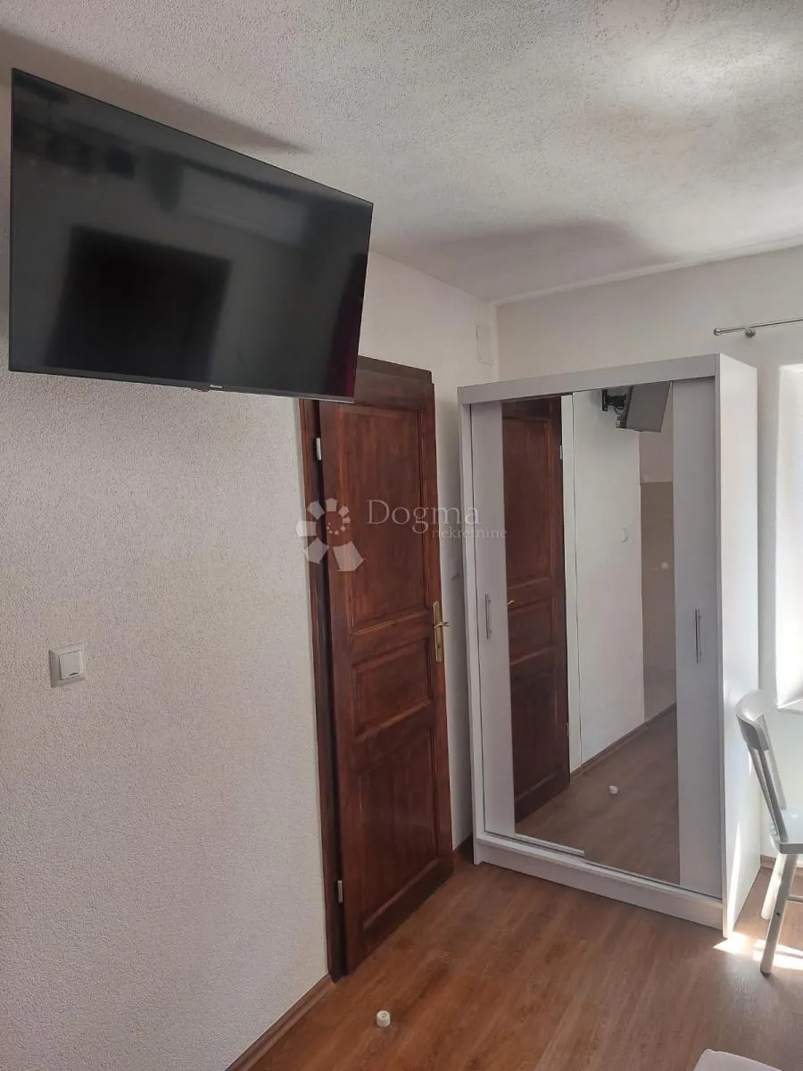 studio apartman- centar rovinja- drugi red do mora - 50 m od mora - slika 21