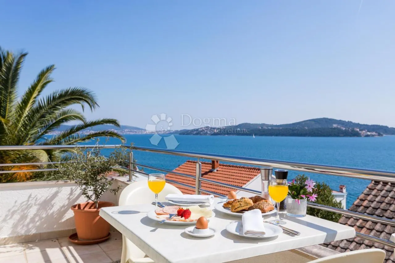 prekrasan obiteljski hotel sa restoranom, 80m do mora! - slika 2