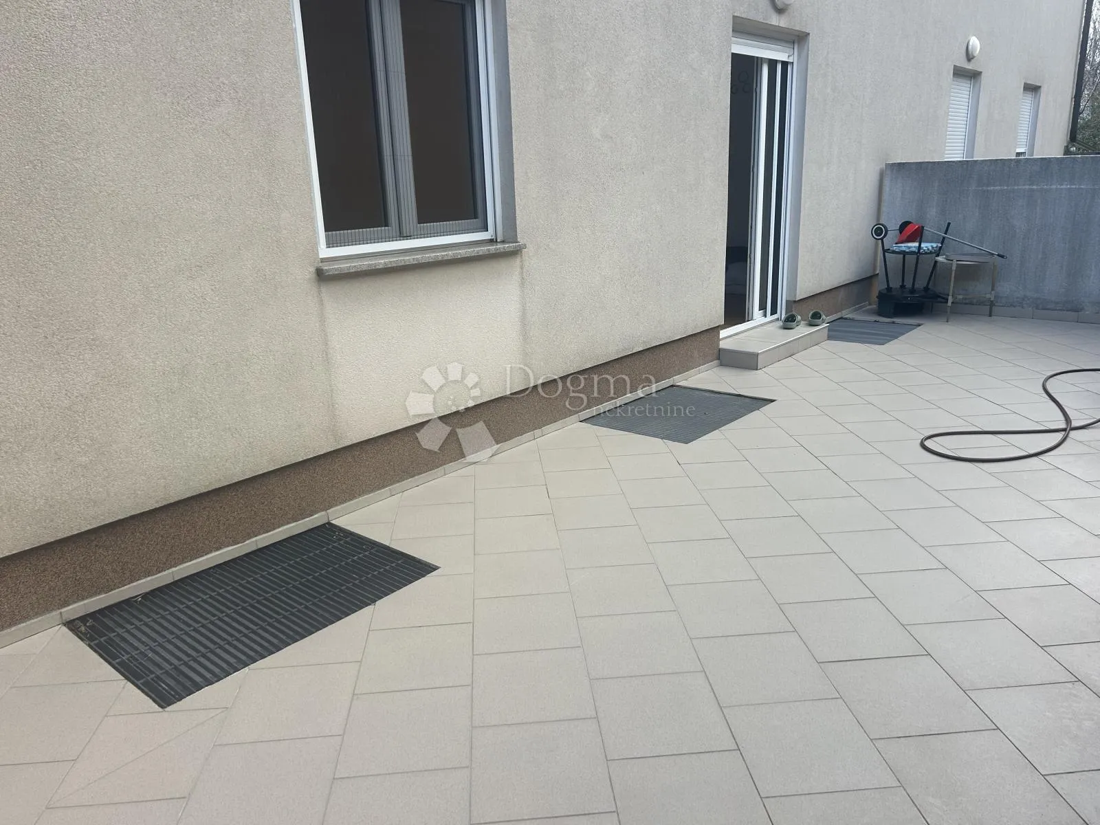rijeka stan 2s+db 82m2 novogradnja - slika 14