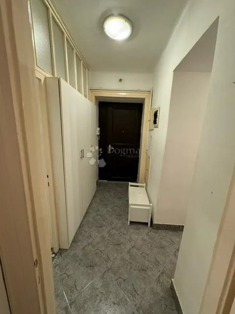 komforan stan u centru rijeke, najam - slika 14