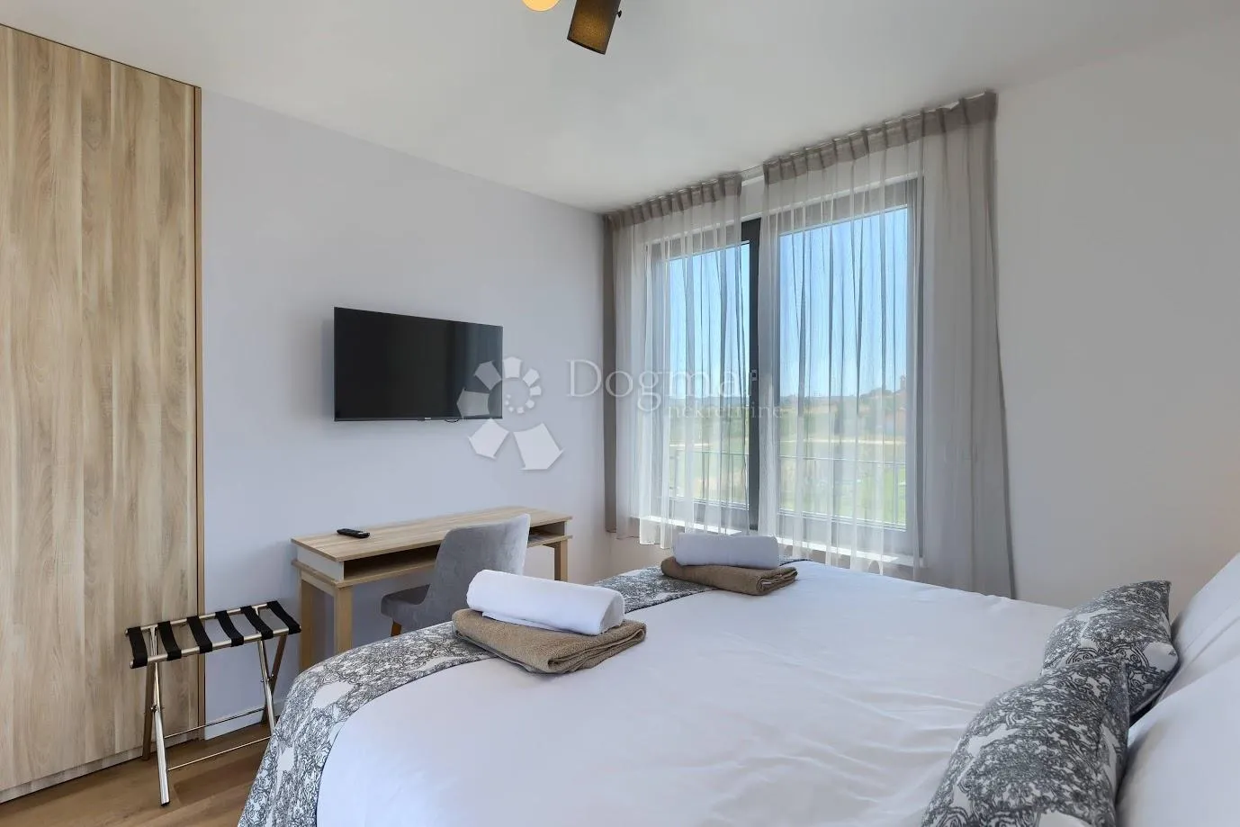 luksuzna vila s pogledom na more na top lokaciji, brtonigla - slika 33