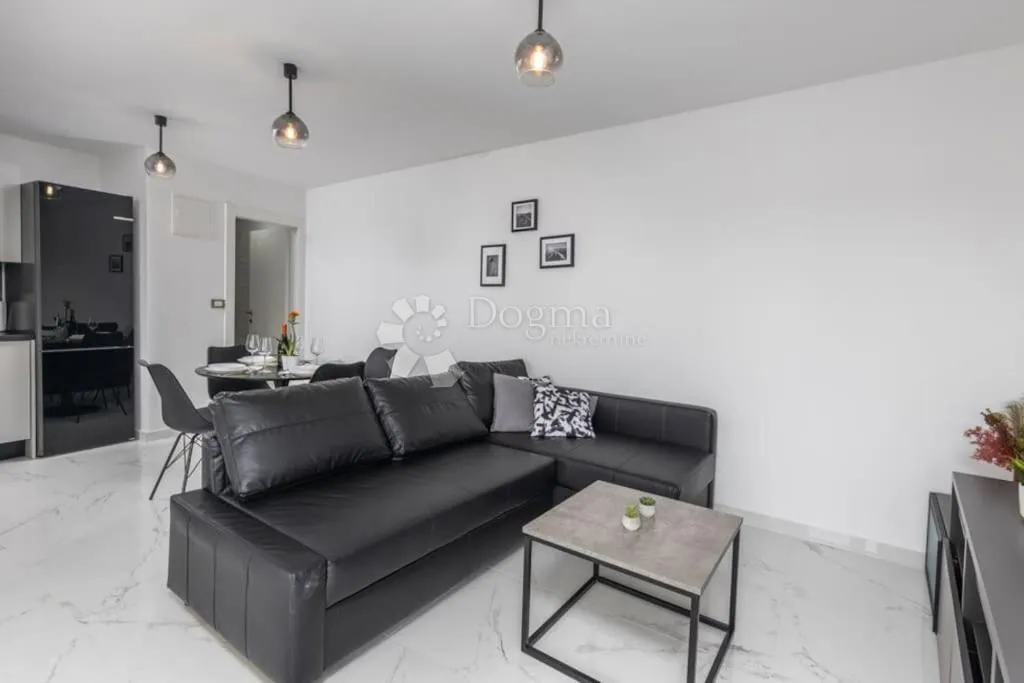 opatija, stan s pogledom, ukupno 153 m2 - slika 17