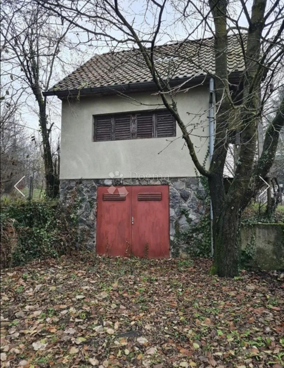 vikend kućica-prilika za investitore - slika 2