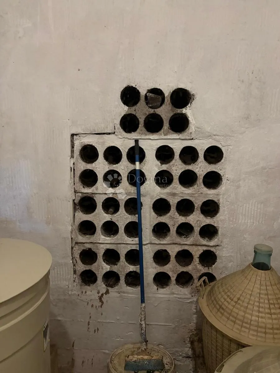 oaza mira i privatnosti – vikendica s vinogradom i 3.797 m² okućnice - slika 24