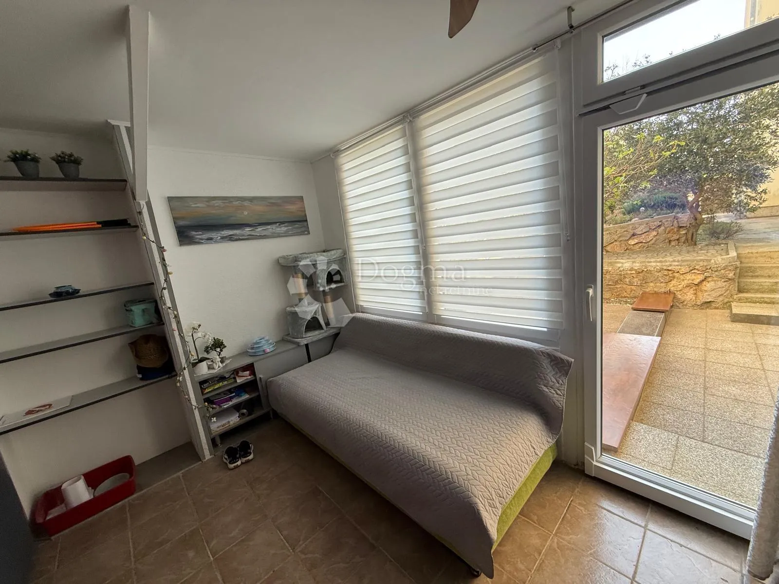 apartman u prizemlju s velikom terasom - slika 16