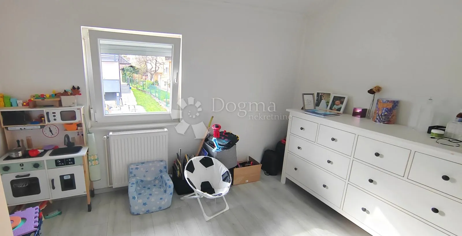 dvoetažni stan 250 m2- vrapčanska ulica!!! - slika 16