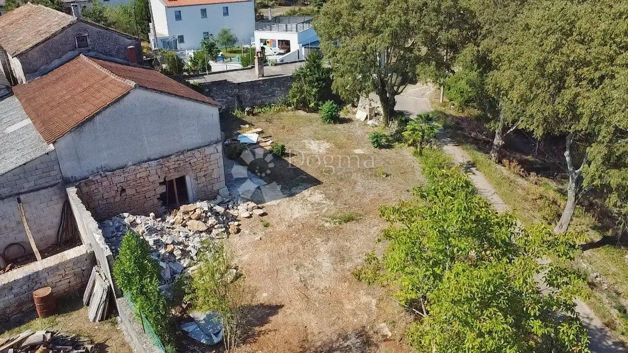 prekrasna istarska kuća na umirujućoj lokaciji - slika 10