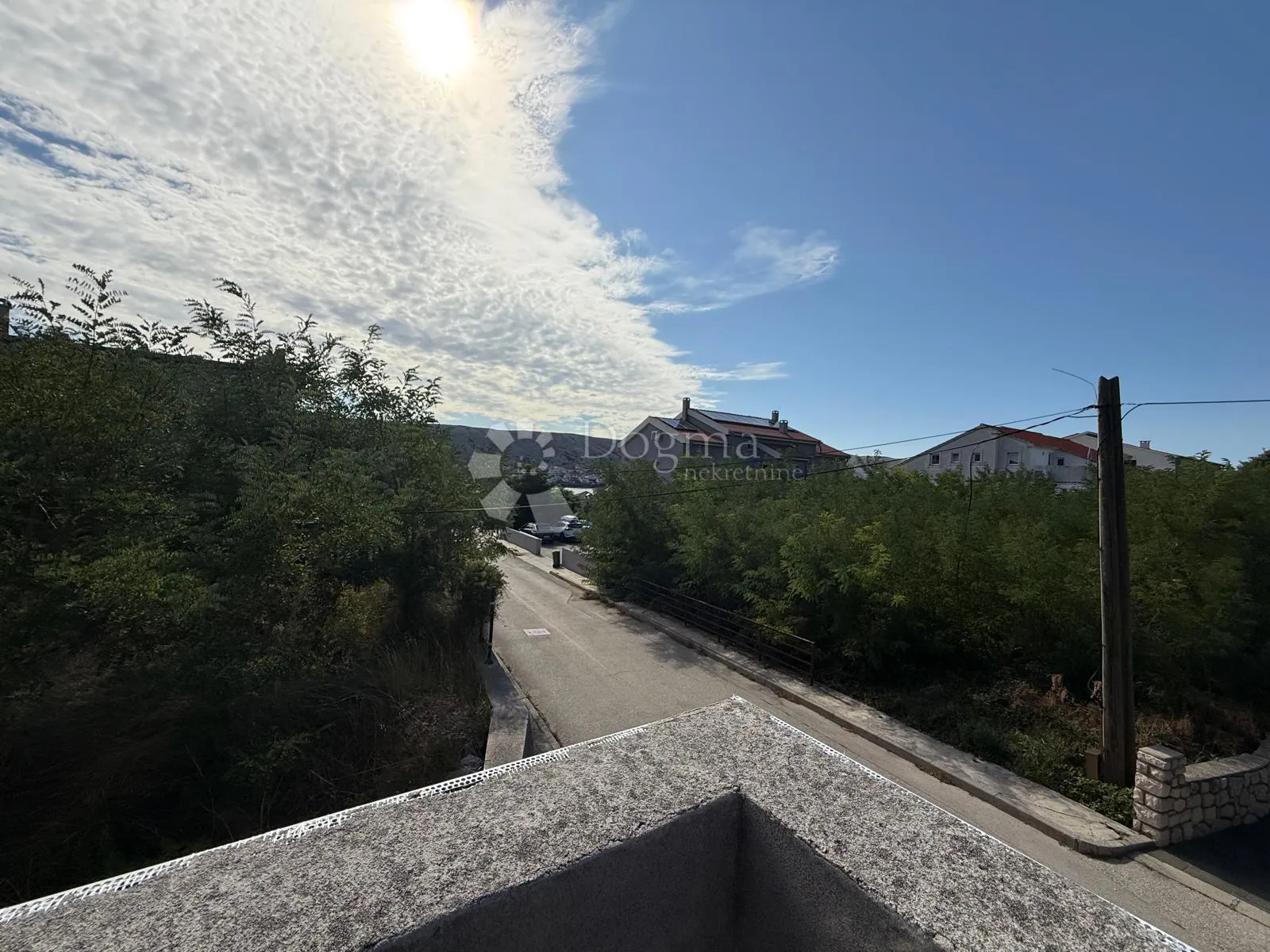 kuća na pagu s velikim dvorištem - 310m2 - slika 52