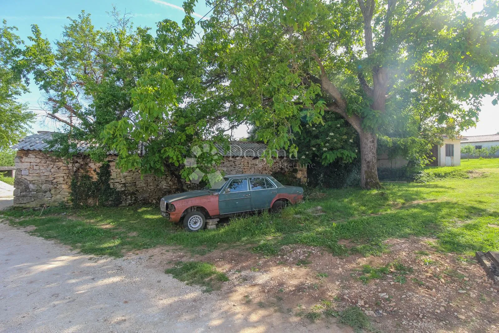 odlična kuća za adaptaciju u središnjoj istri - slika 14