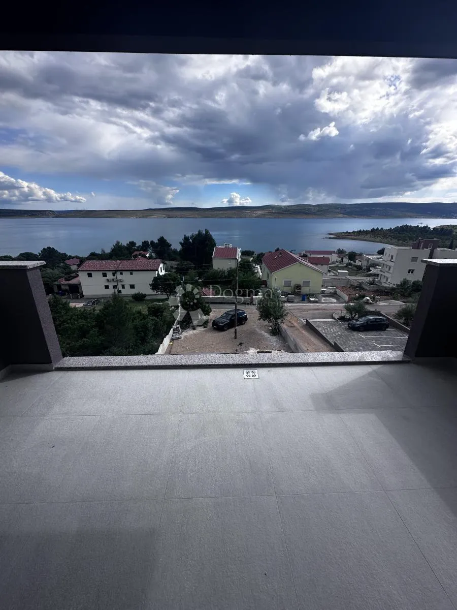 prodaje se penthouse novogradnja seline p1 - slika 14