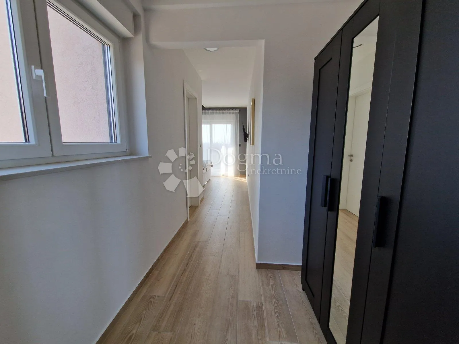 vila modernog dizajna na krku - slika 40