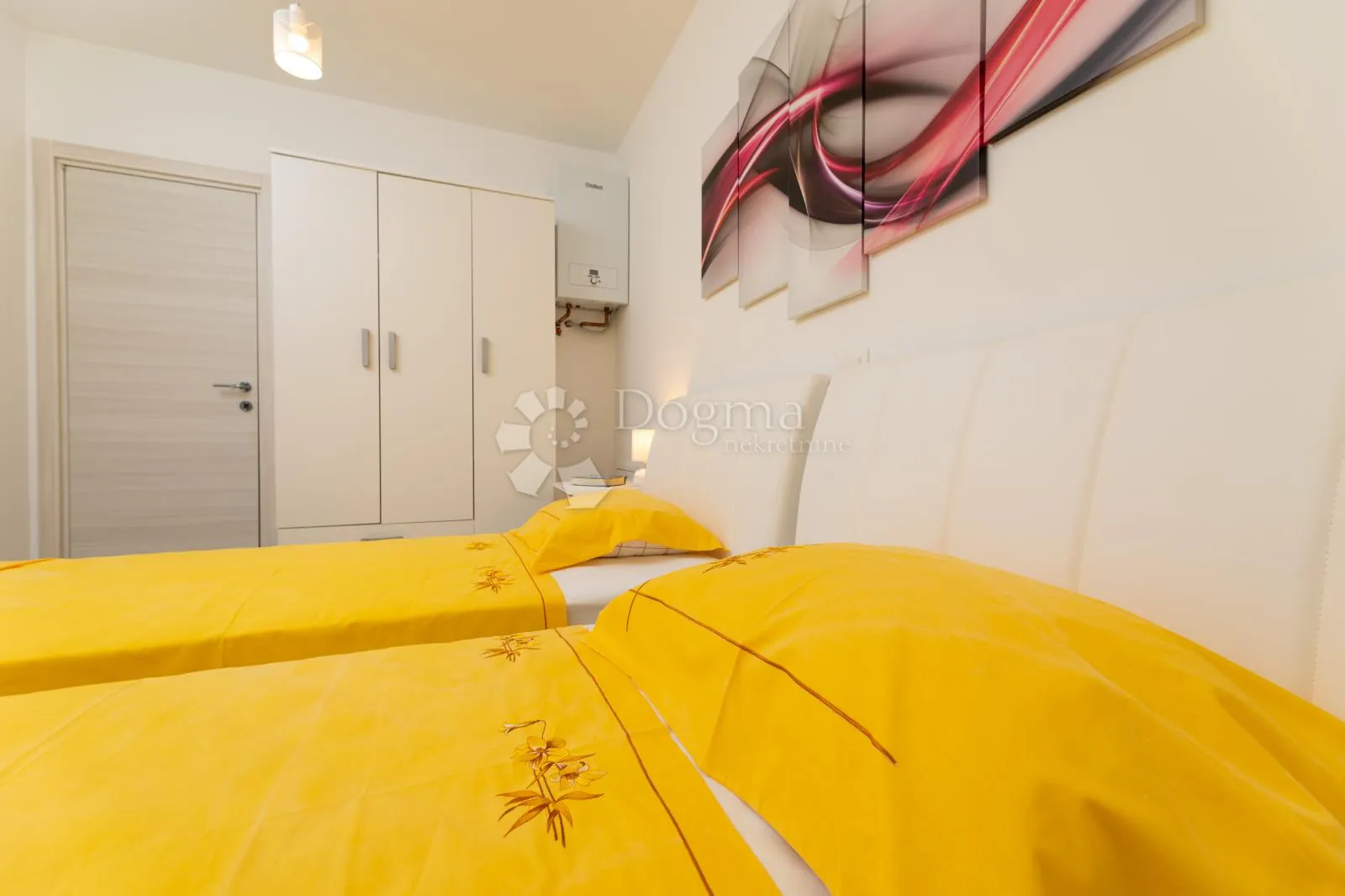 super apartman blizu čižića - slika 19