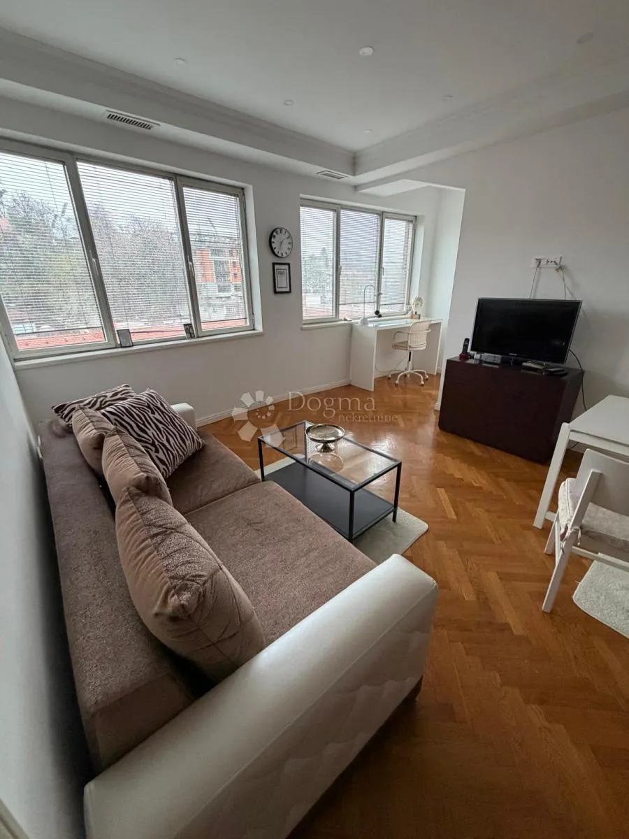 importanne centar – moderan stan sa liftom i recepcijom (58 m²) - slika 11