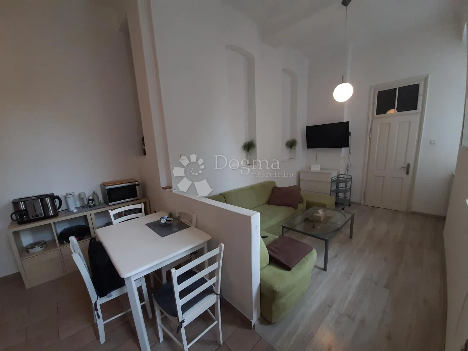 pavla hatza, 50m2, novo, strop 3.6m, prilika za galeriju! - slika 13