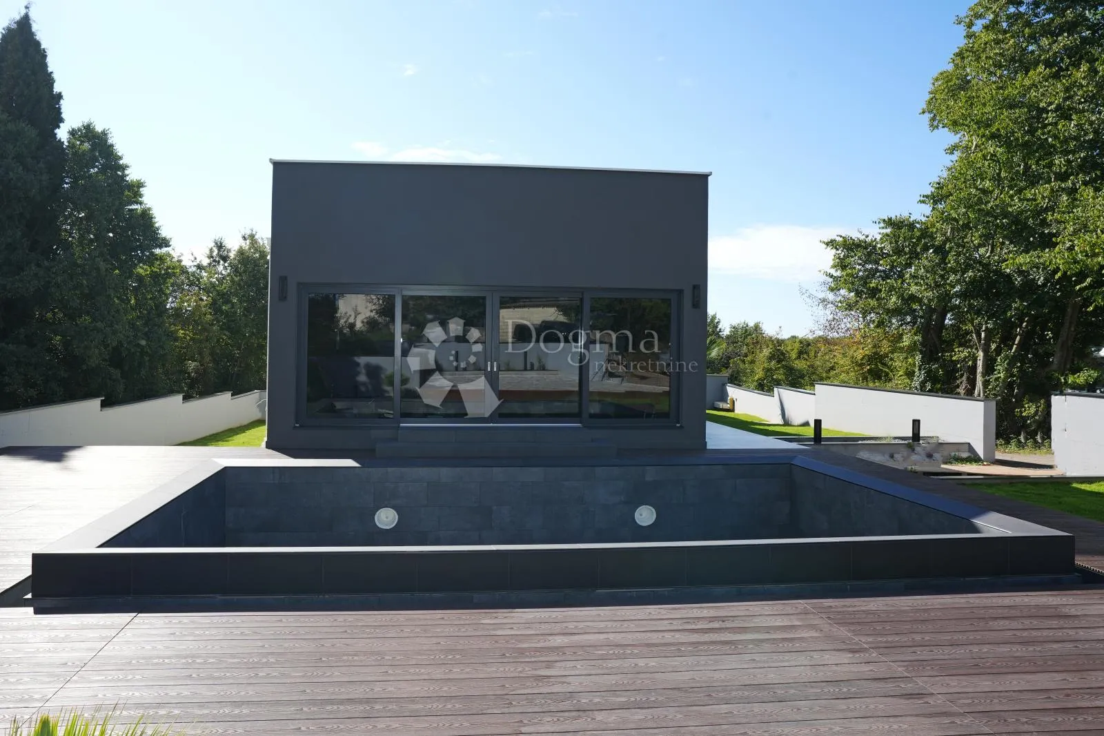 duplex kuće sa infinity bazenima - mirna lokacija - slika 25