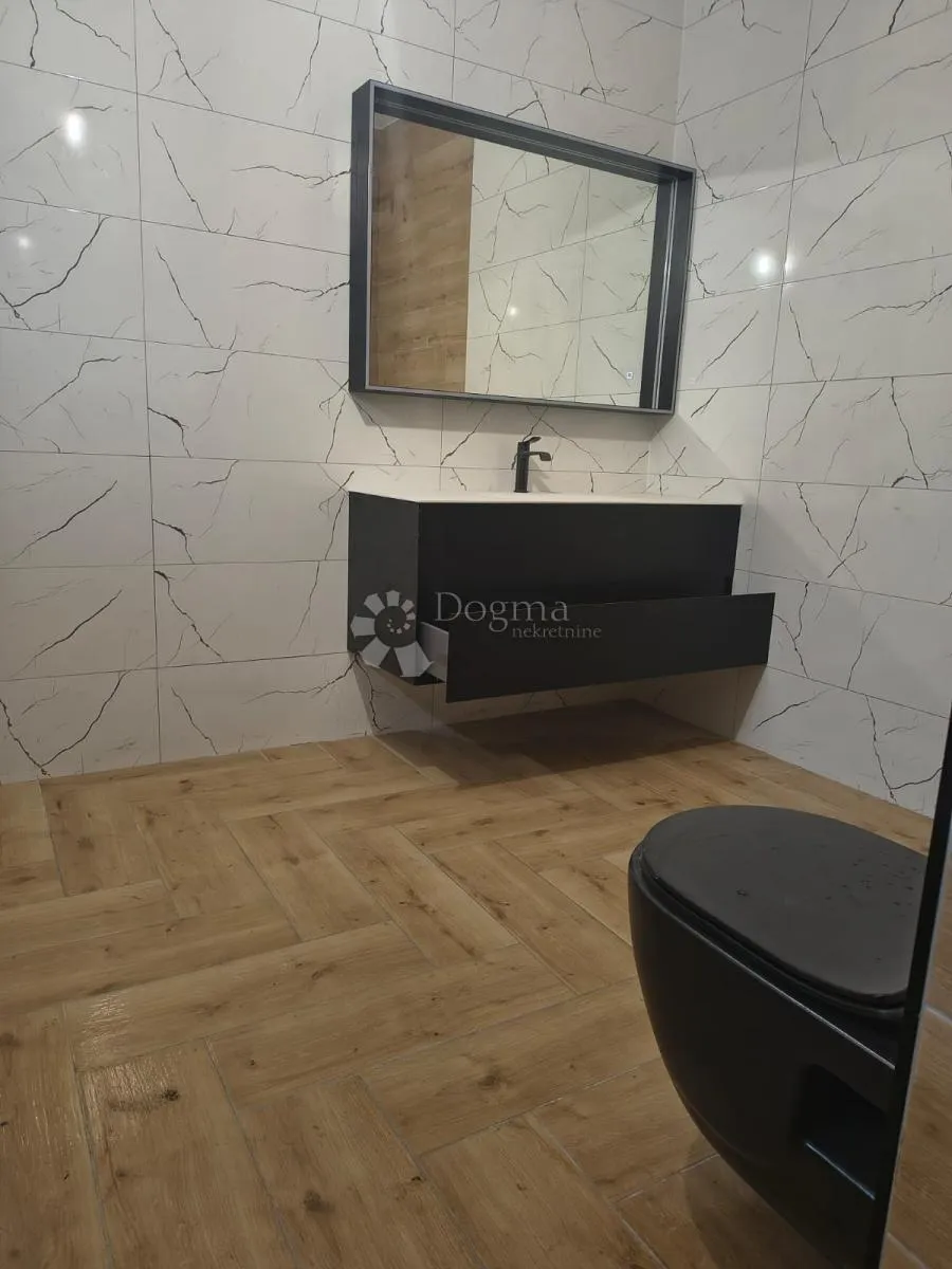 mikulići – stan 75 m² s terasom i izlazom u vrt - slika 13
