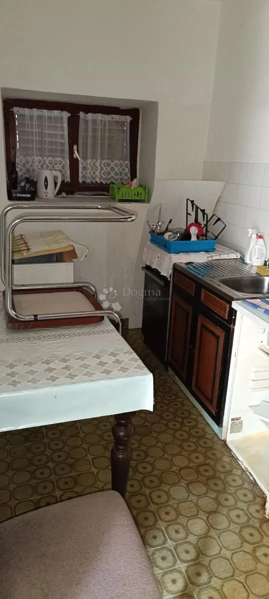 bribir, kamena kuća 150 m2, okućnica - slika 5