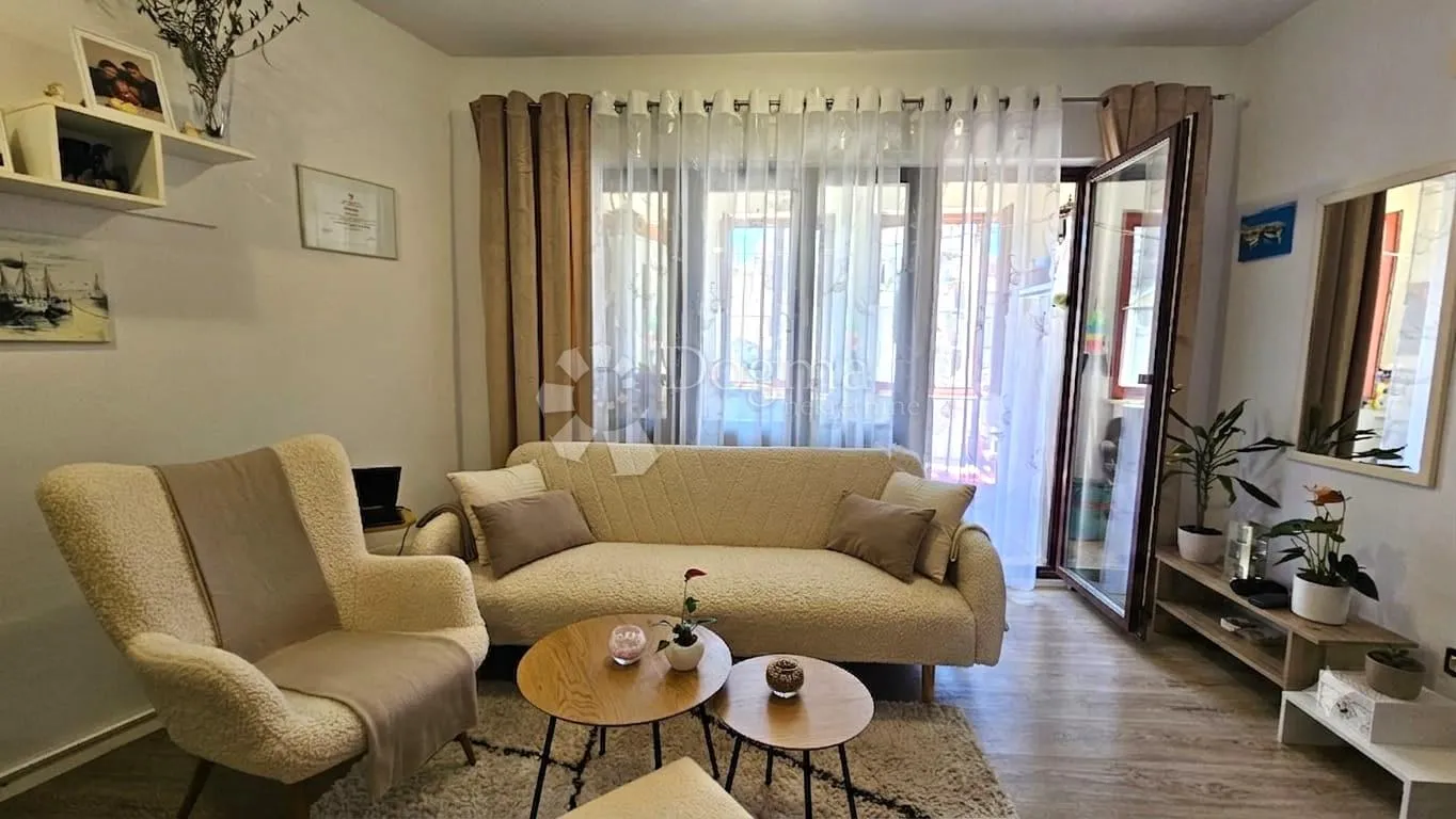 rovinj centar – dva uređena stana na vrhunskoj lokaciji - slika 2