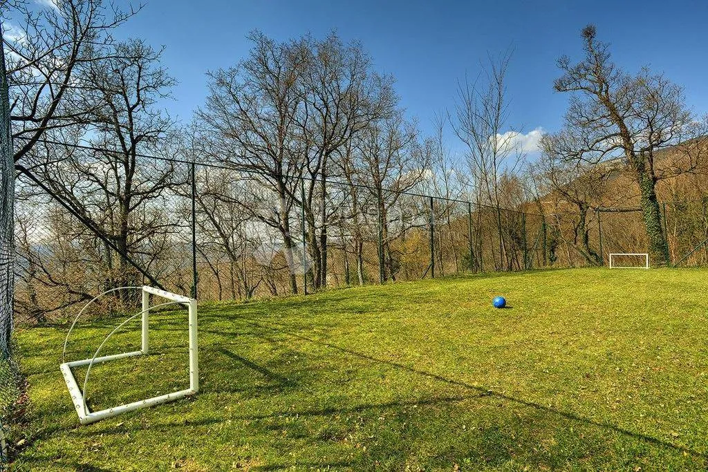 kamene vile u rustikalnom stilu s panoramskim pogledom - slika 49