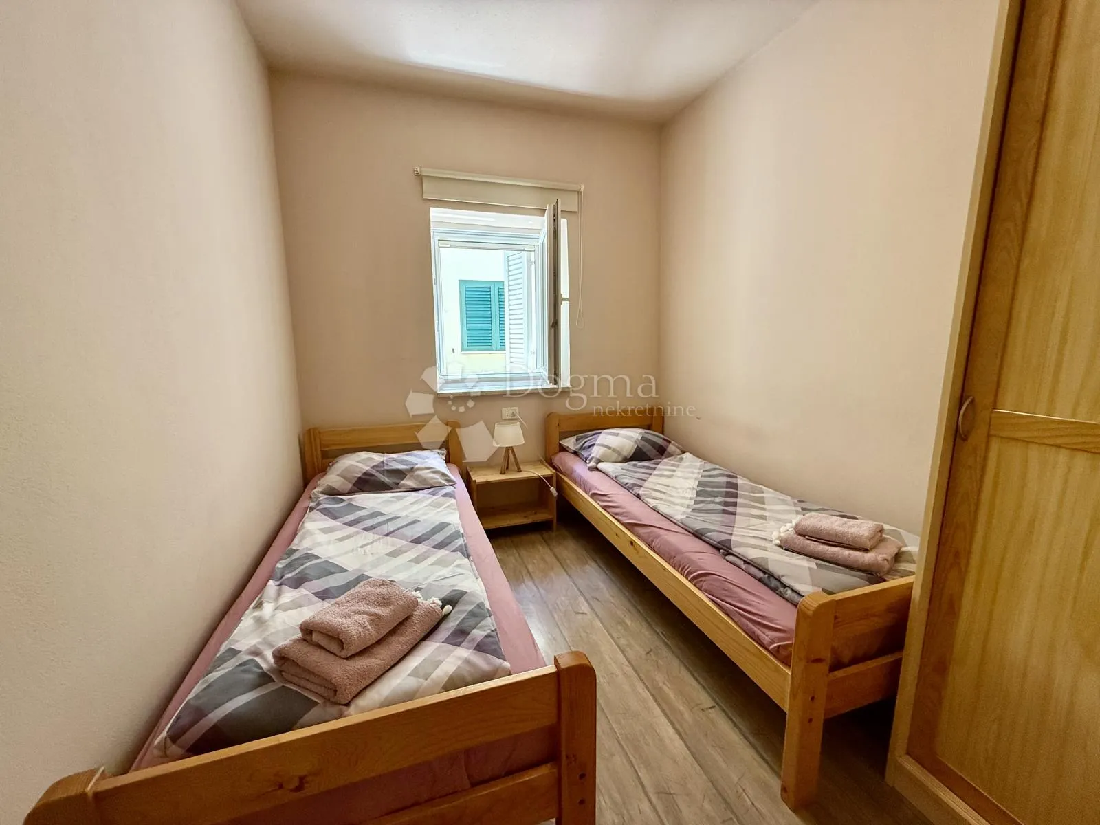 eksluzivno u dogmi - renovirana kamena kuća u balama - slika 8