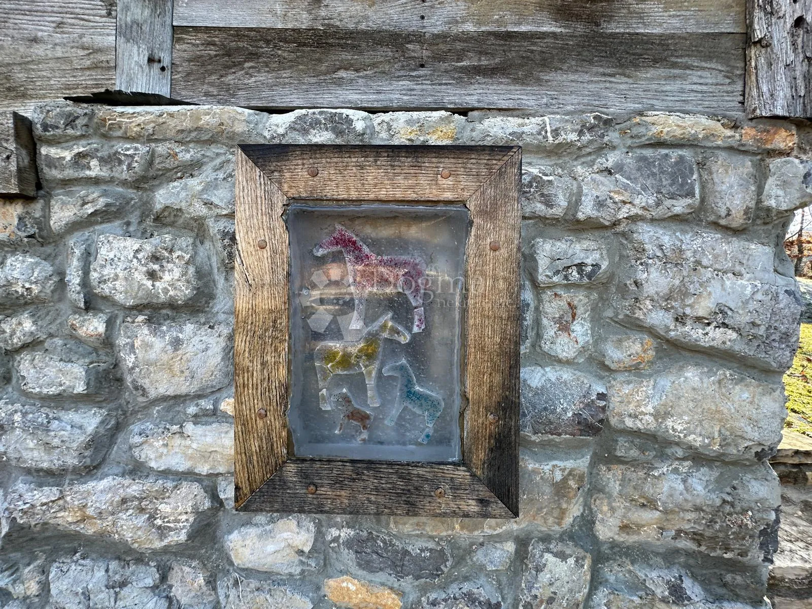 difuzni hotel autohtone kamene kuće 10+1 - slika 11