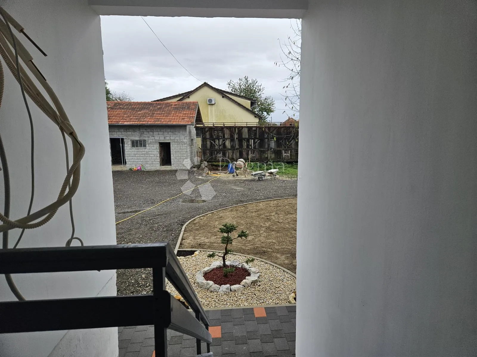 kuća za najam radnicima - slika 15