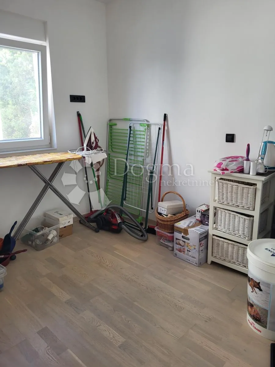 komforan trosobni apartman - slika 17