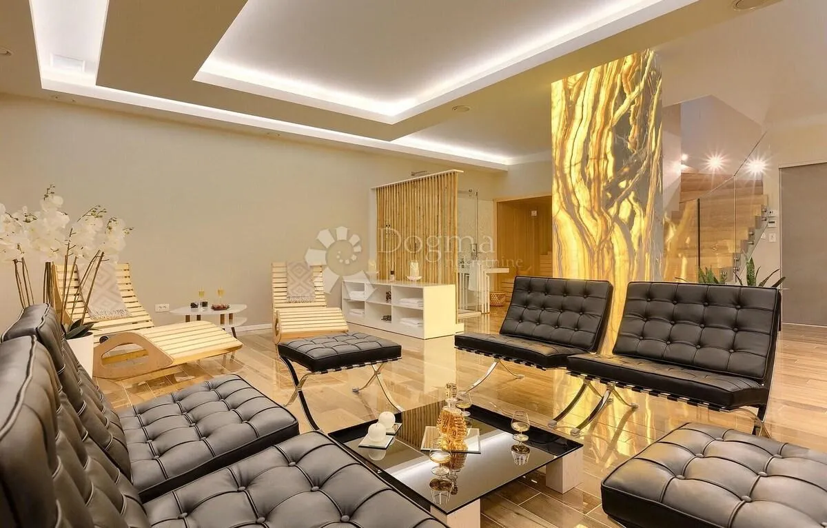 vila sa vlastitim wellness centrom u rovinju - slika 1