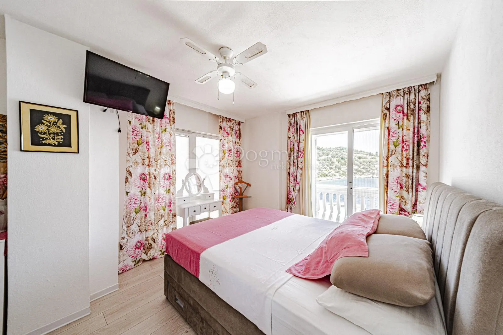 prvi red do mora: samoodrživa apartmanska vila s uhodanim poslovanjem – vela luka, korčula - slika 138