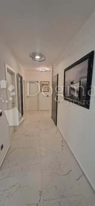 prekrasan apartman sa panoramskim pogledom - slika 16
