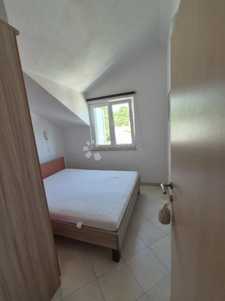 fantastična lokacija, dvojna kuća sa 3 apartmana samo 250 metara do plažena - slika 30