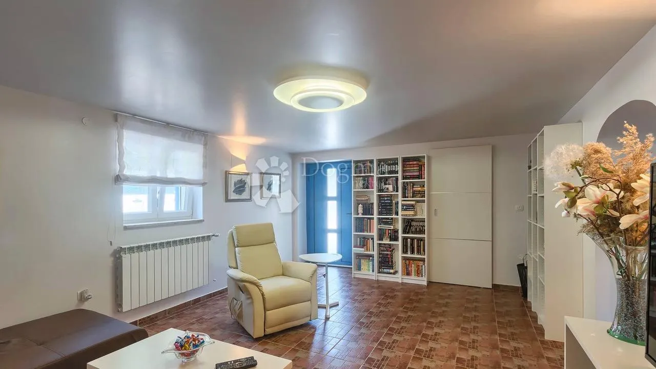 istra - dvije kuće na lijepoj lokaciji - slika 22