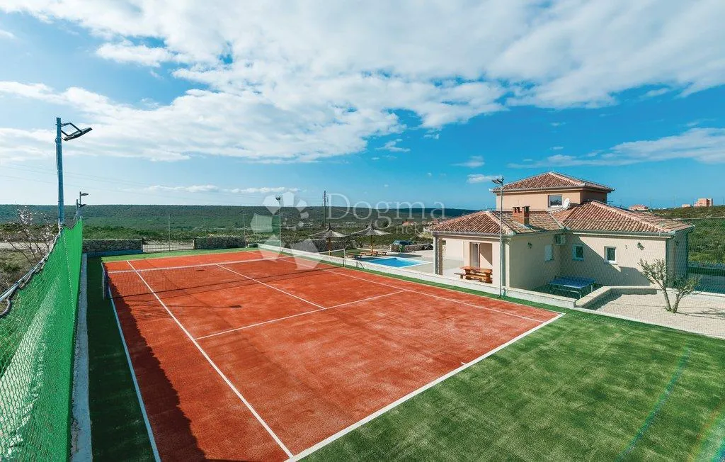 vila na osami - slika 38