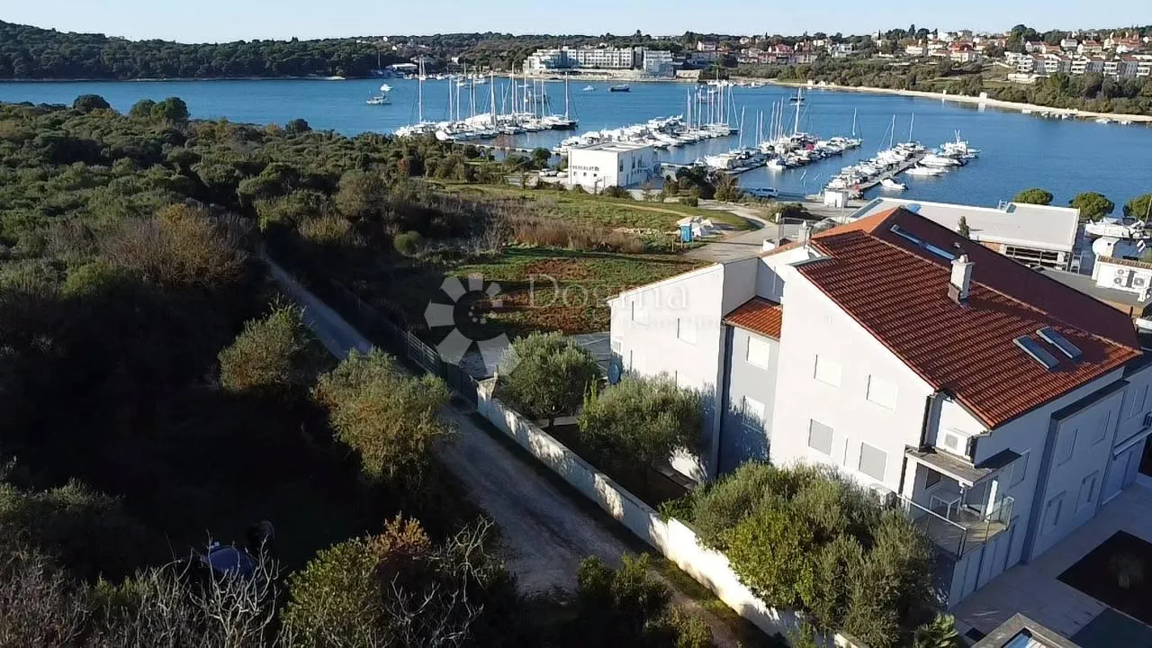zemljište s objektom 200m od mora- banjole - slika 3