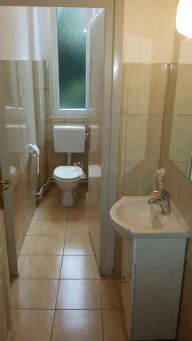 mlaka - odličan stan za život ili investiciju - slika 24